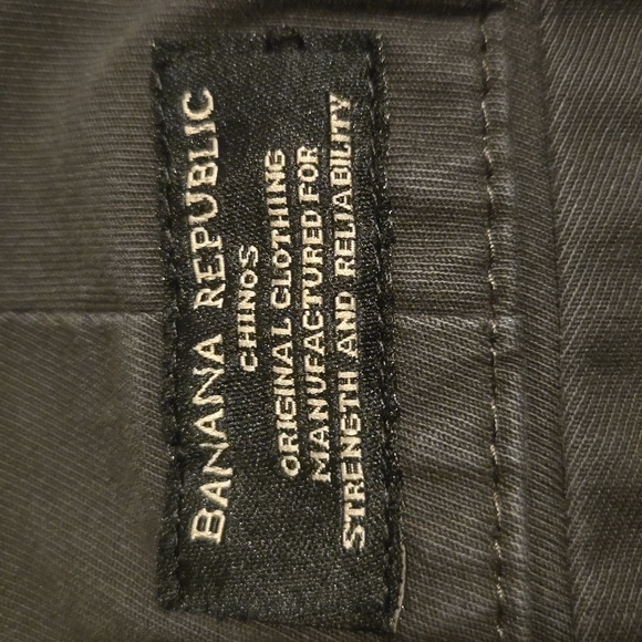 3 pairs of banana Republic pants size 36*32 color tan, blue, and gray - Picture 7 of 7